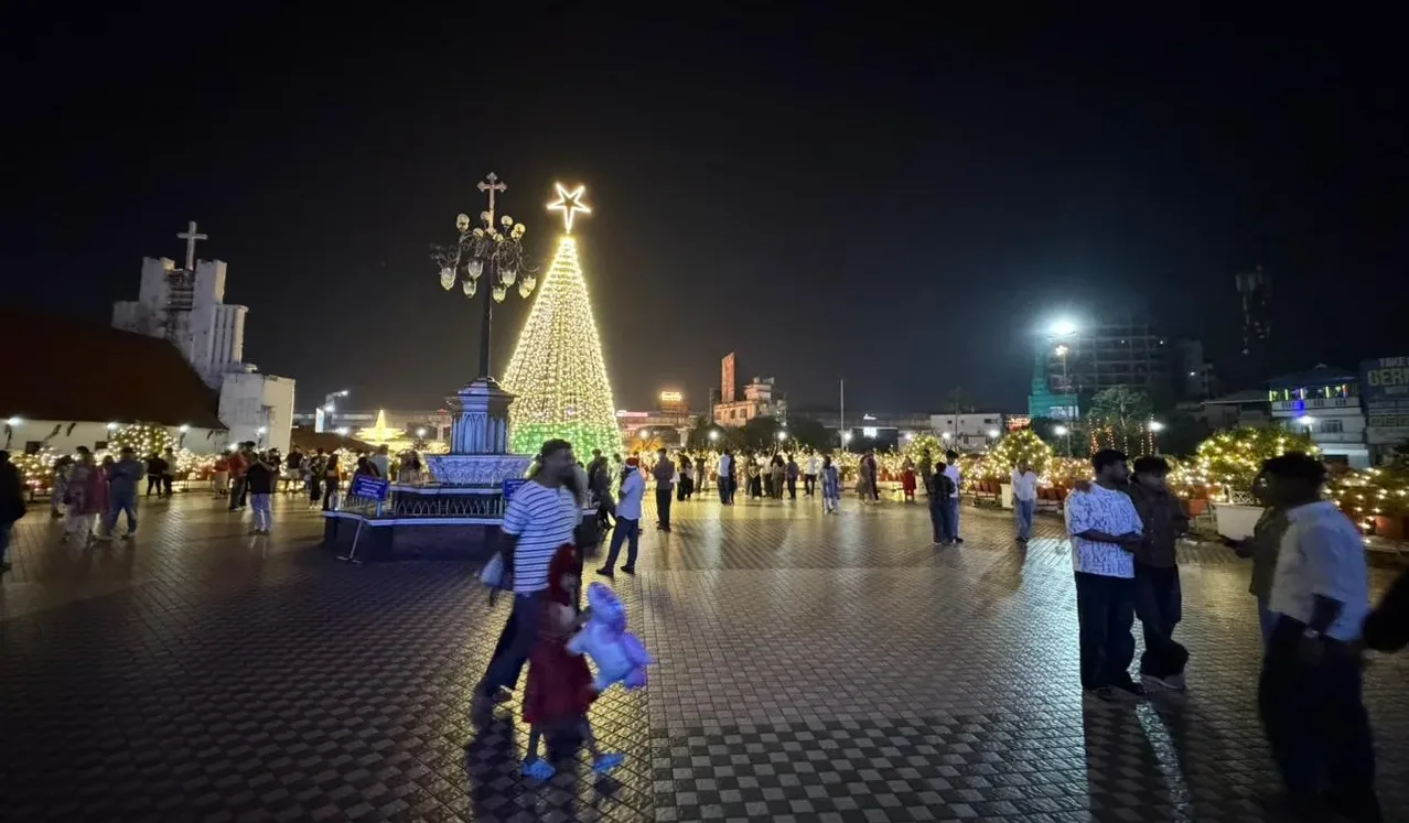 Christmas Under Siege: Majoritarianism on the March