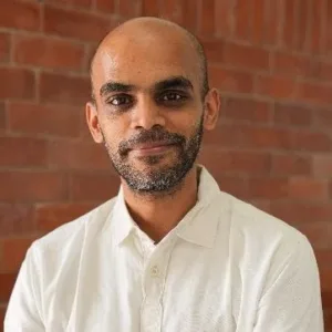 Nilakantan R S, author